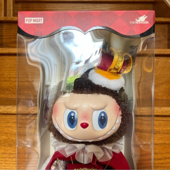 [NEW] POP MART Labubu Let's Checkmate King Vinyl Plush Doll Large - Picture 3 of 12